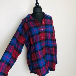 Levi’s Women’s Flannel